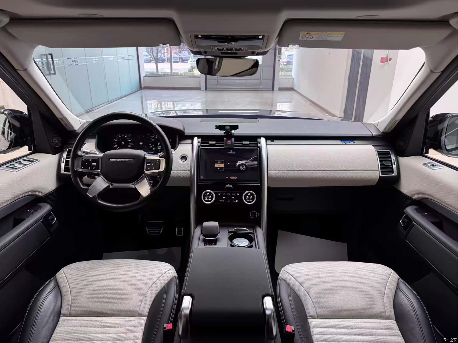 Land Rover Discovery, 2021 16