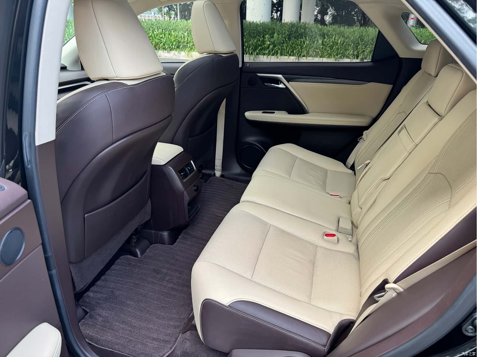 Lexus RX, 2016 12