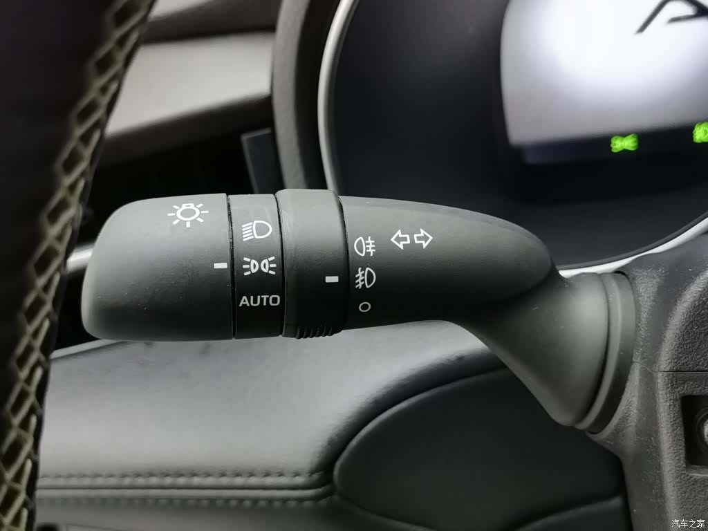 Toyota Avalon, 2023 21