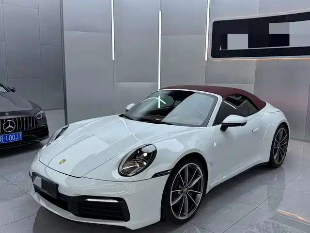 Porsche 911 2021 — купить из Китая под заказ