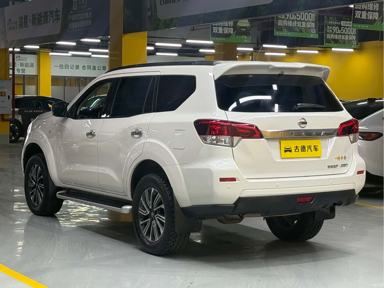 Nissan Terra, 2022 все фото