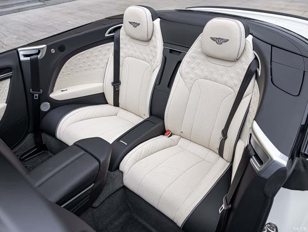 Bentley Continental GT, 2022 21