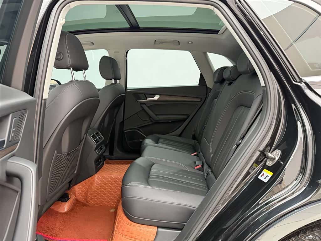 Audi Q5L, 2022 17