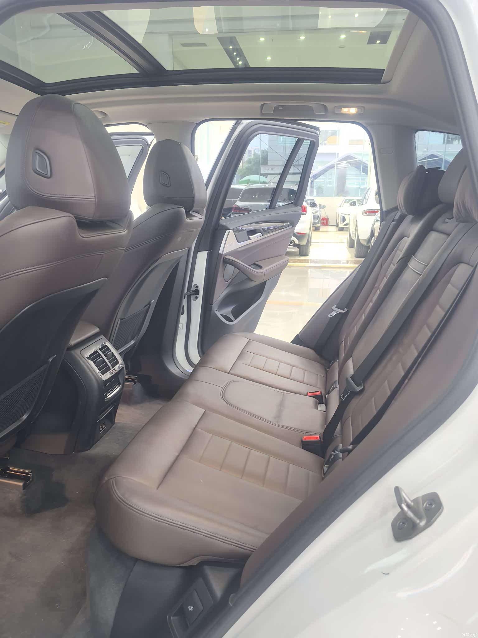 BMW X3, 2021 11