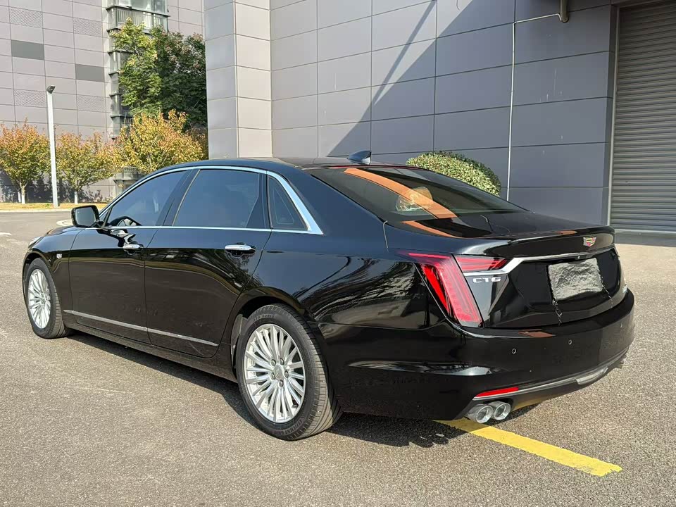 Cadillac CT6