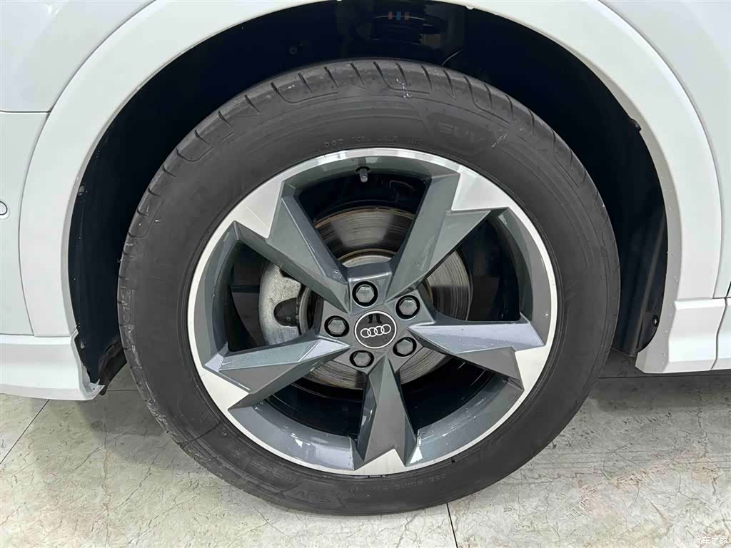 Audi Q3, 2023 20