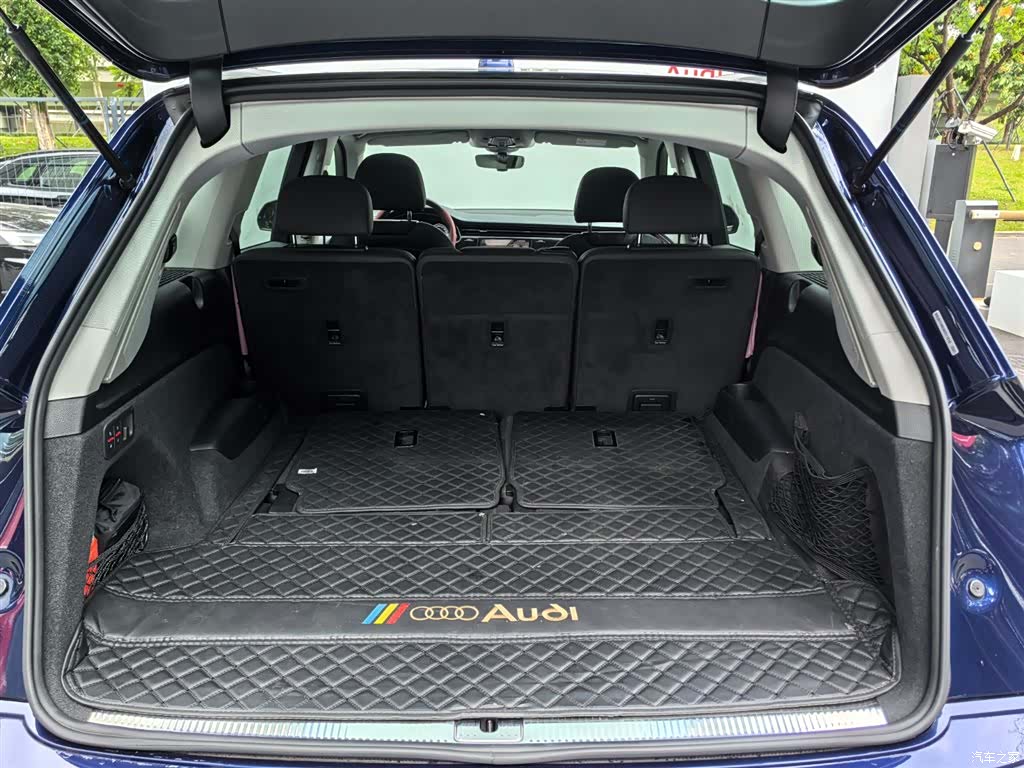 Audi Q7, 2021 23