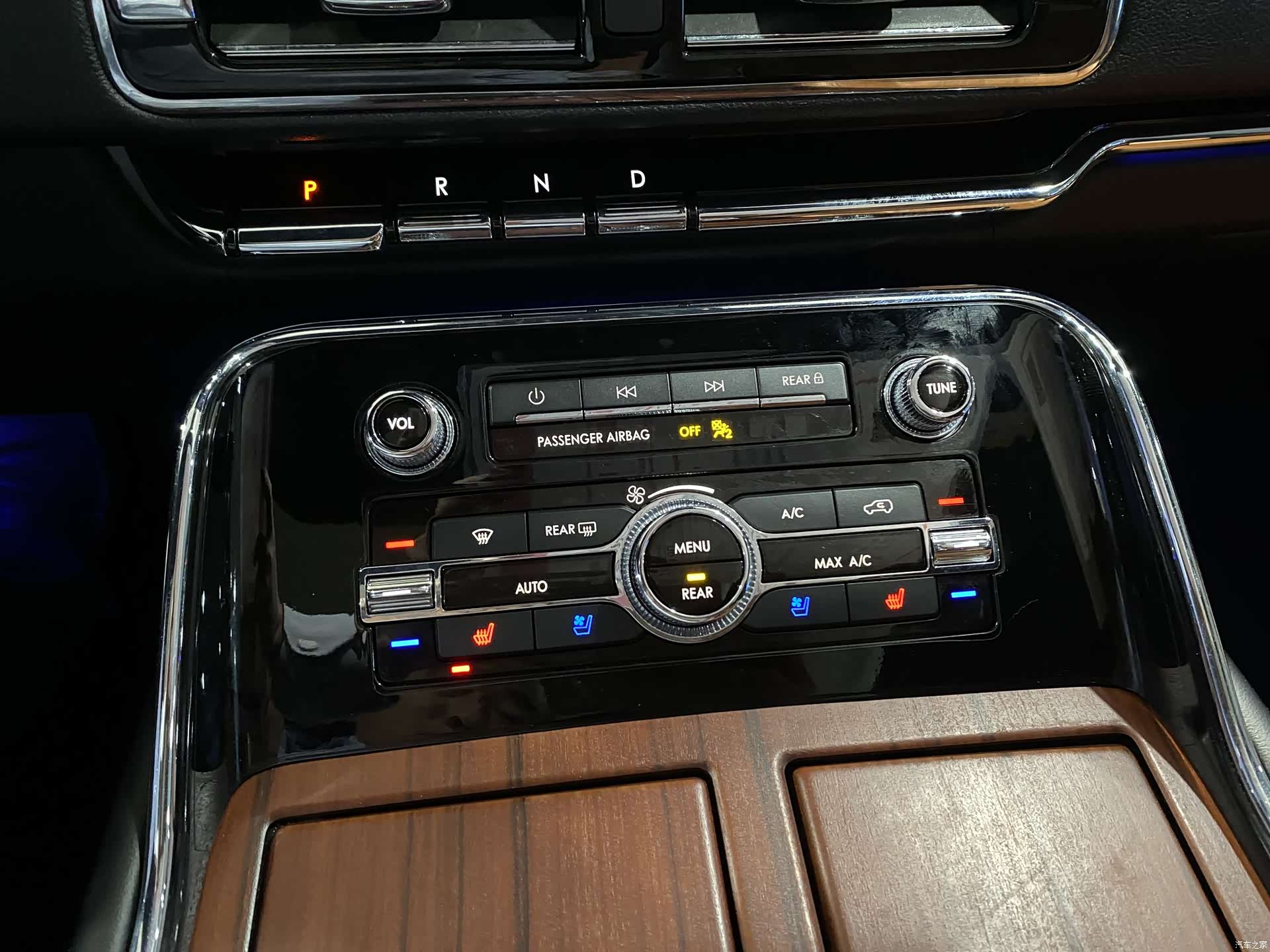 Lincoln Navigator, 2022 17