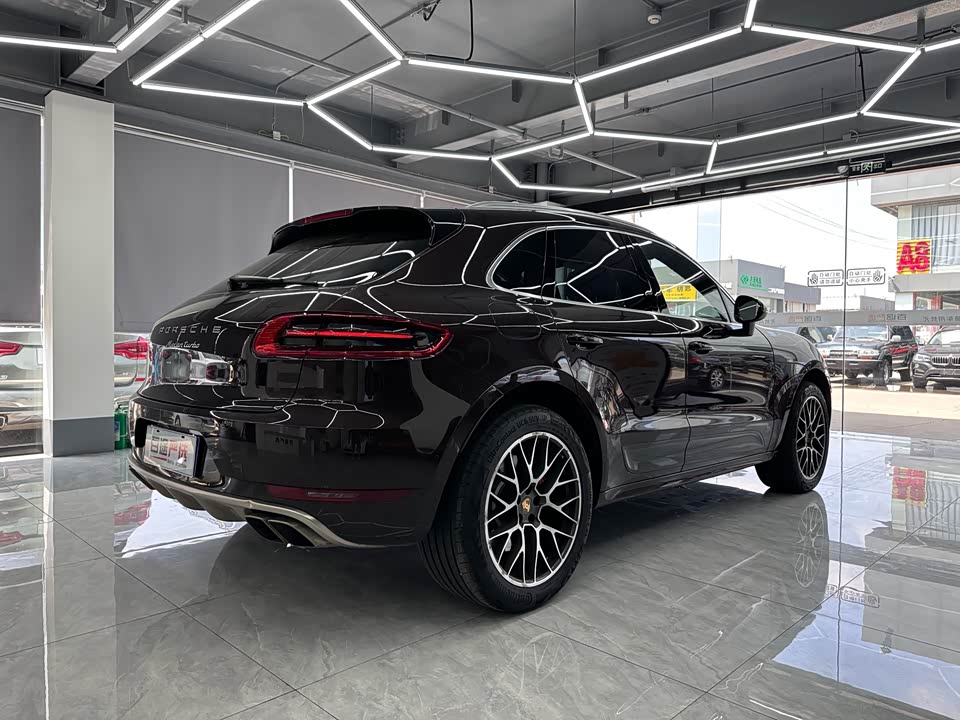 Porsche Macan Porsche Macan
