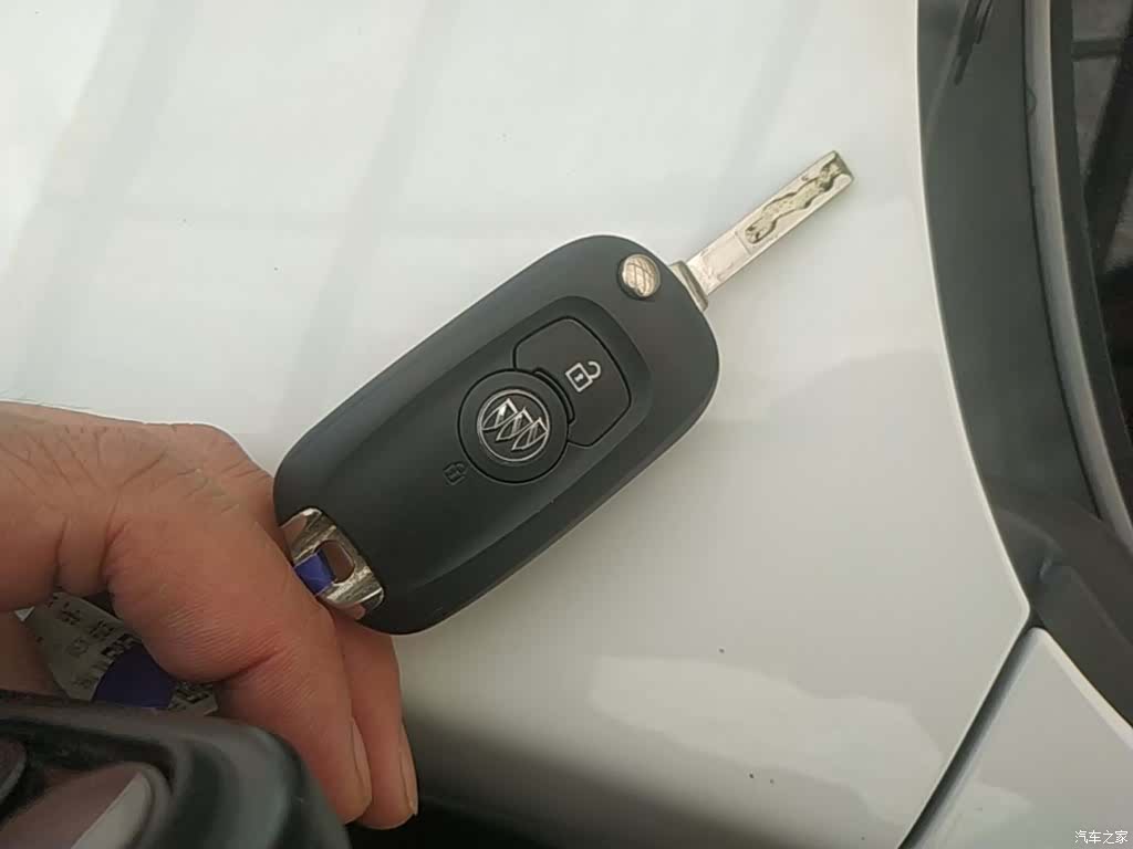 Buick Encore, 2019 9