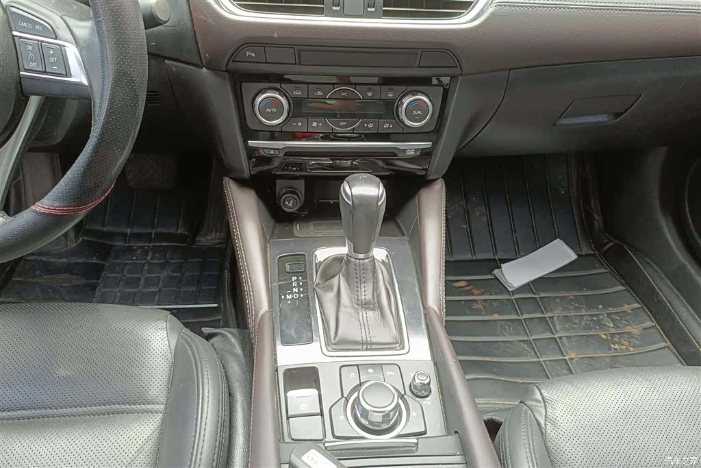 Mazda Atenza, 2017 16