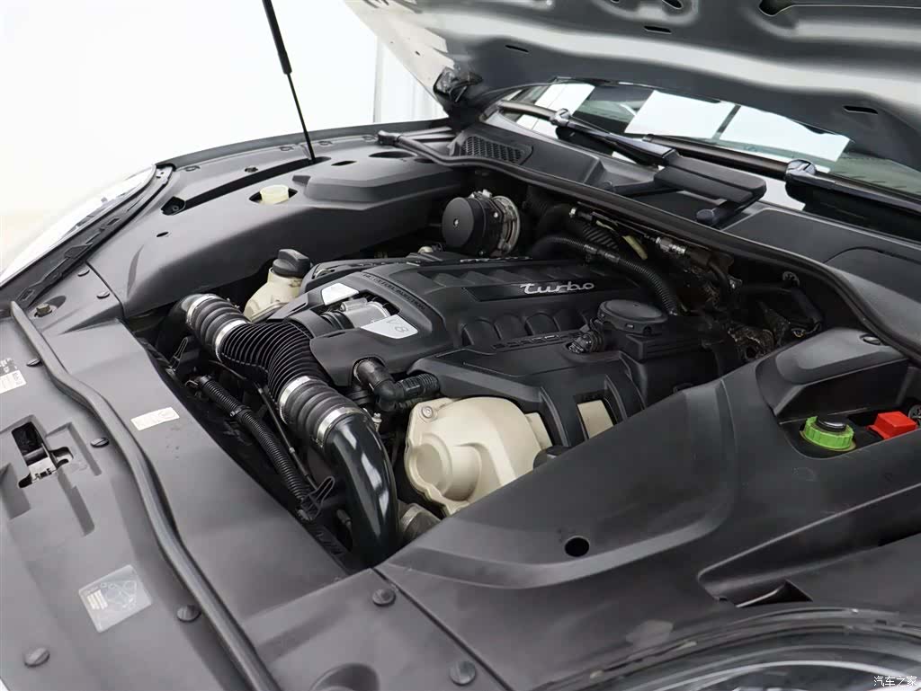 Porsche Cayenne, 2015 27