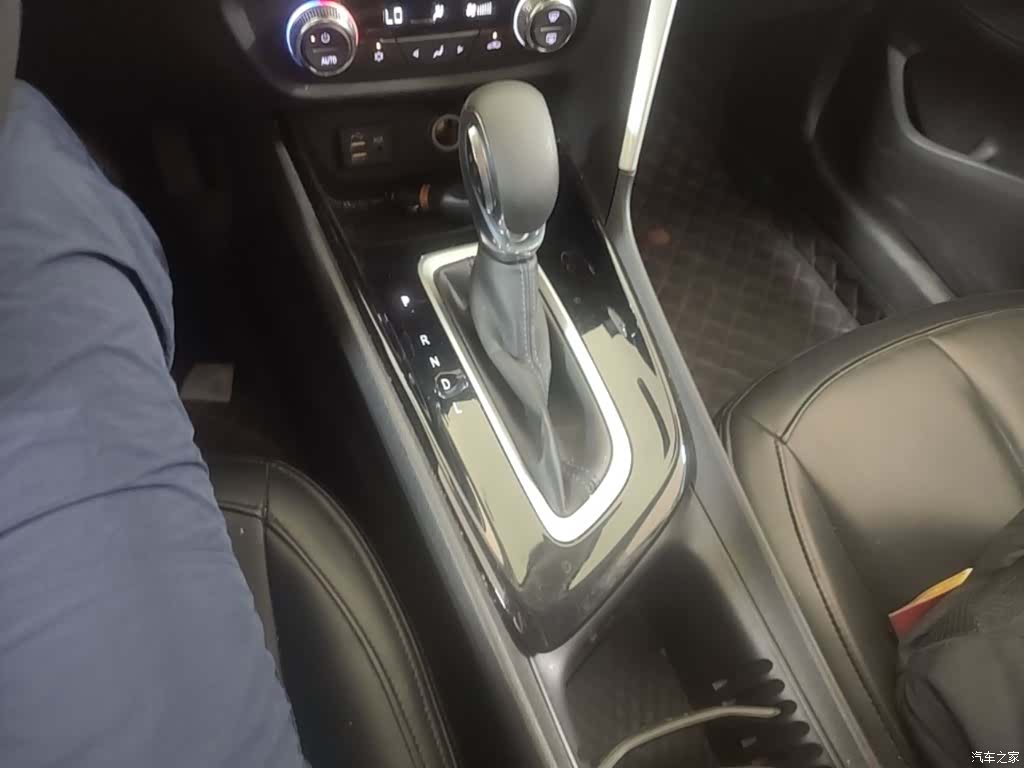 Buick Encore, 2022 14