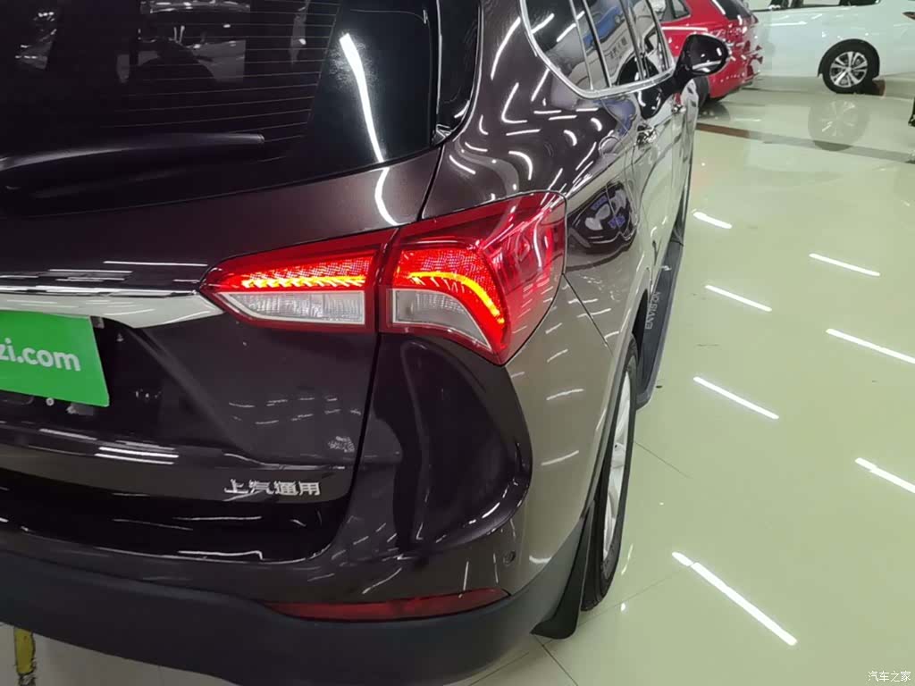 Buick Envision Plus, 2019 8