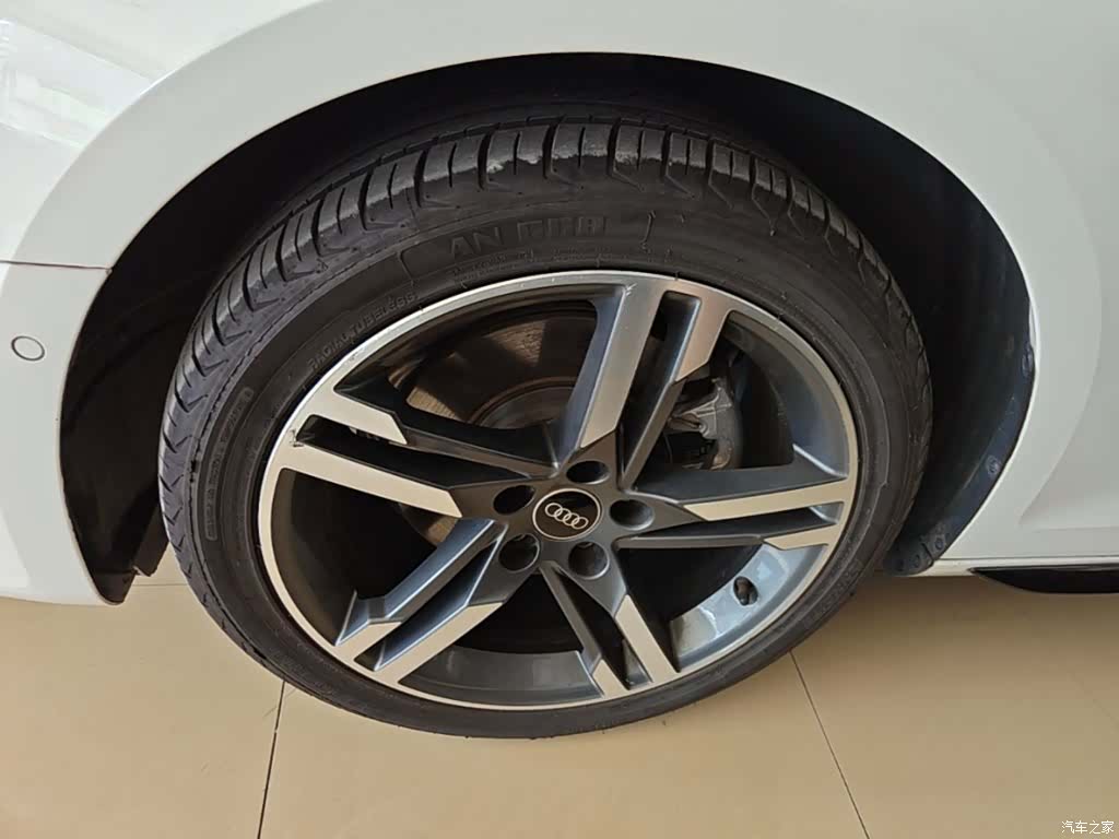Audi A4L, 2022 23