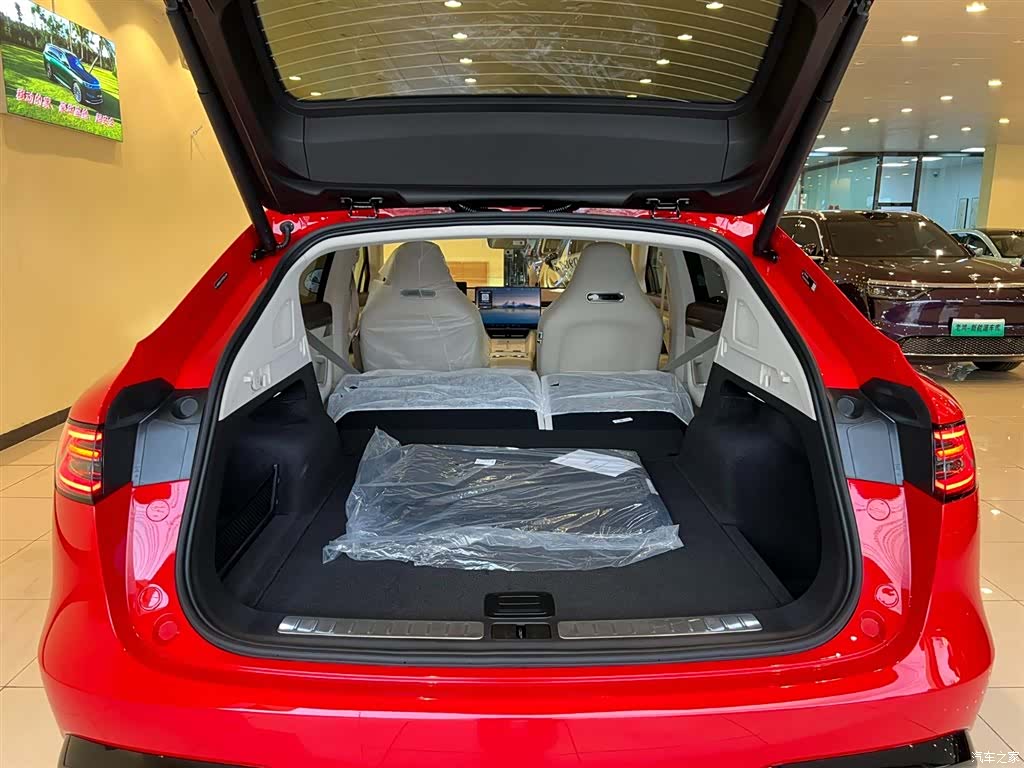 Luxeed R7, 2026 16