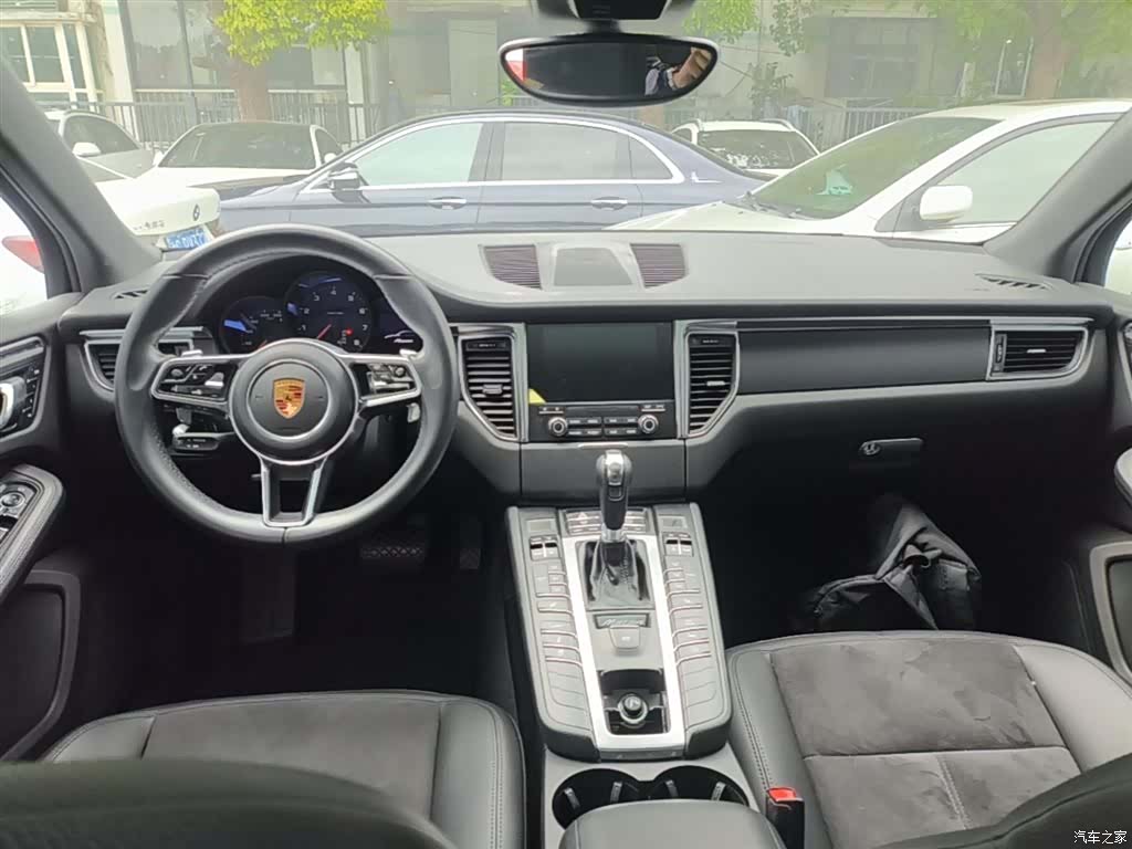 Porsche Macan, 2018 10