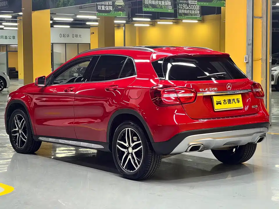 Mercedes-Benz GLA