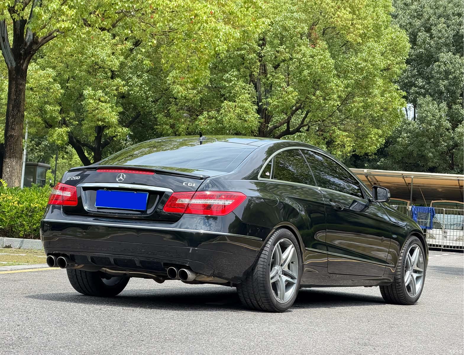 Mercedes-Benz E-Class, 2011 6