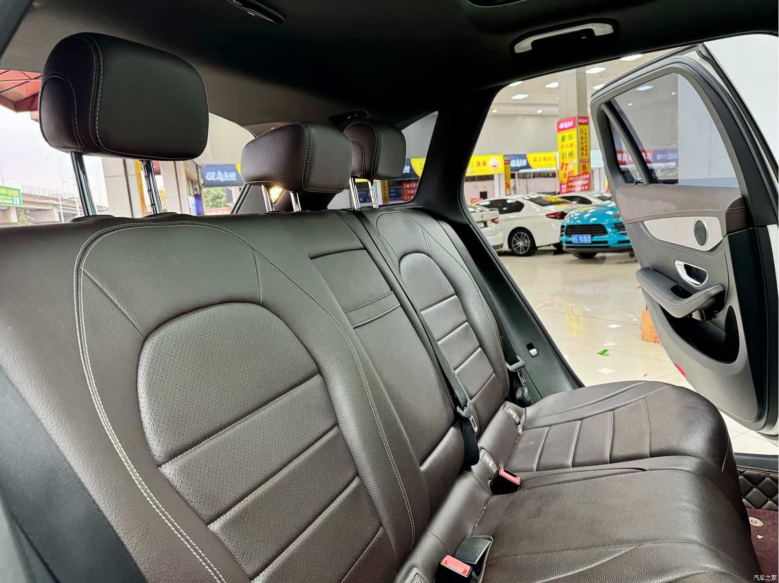 Mercedes-Benz GLC, 2018 11