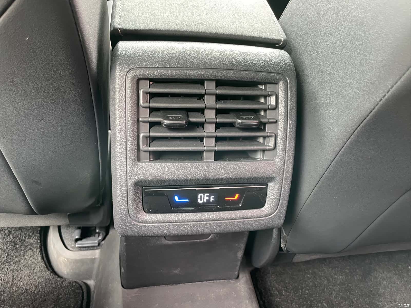 Volkswagen Golf, 2023 15