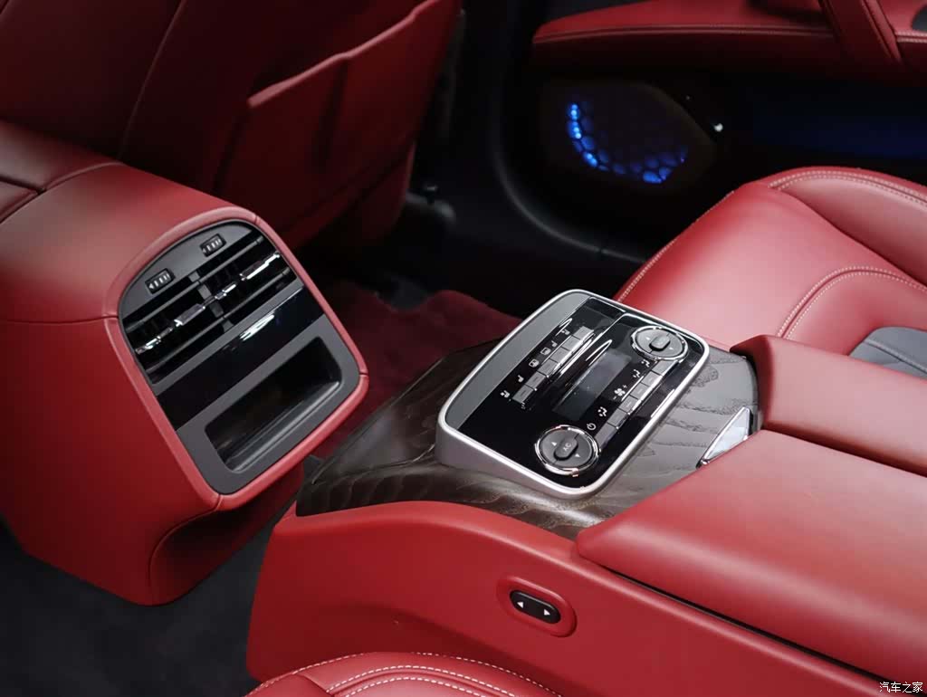 Maserati GT, 2022 18