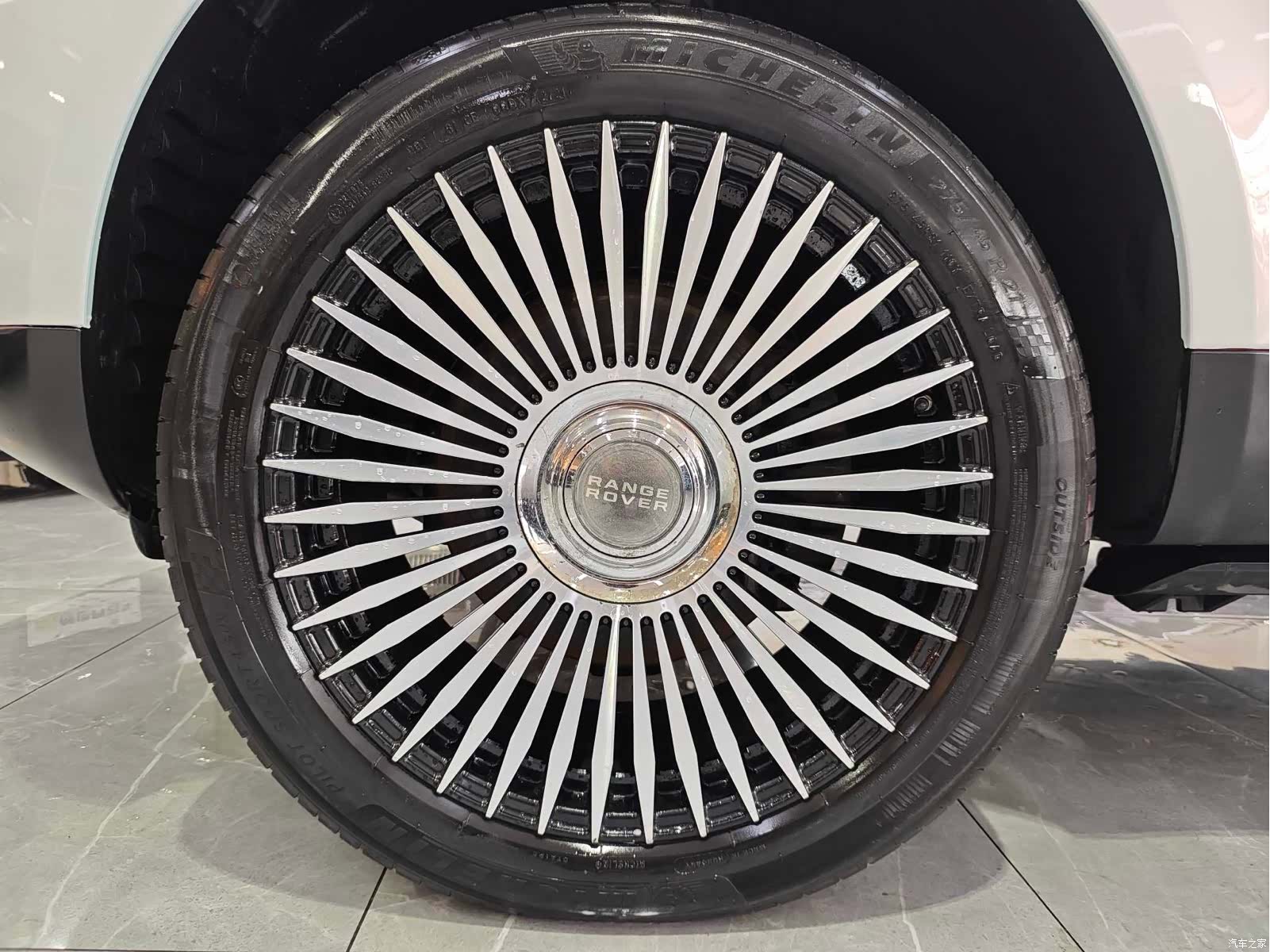 Land Rover Range Rover, 2018 17