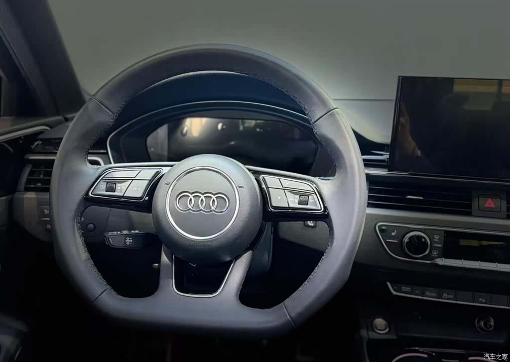 Audi A4L, 2023 9