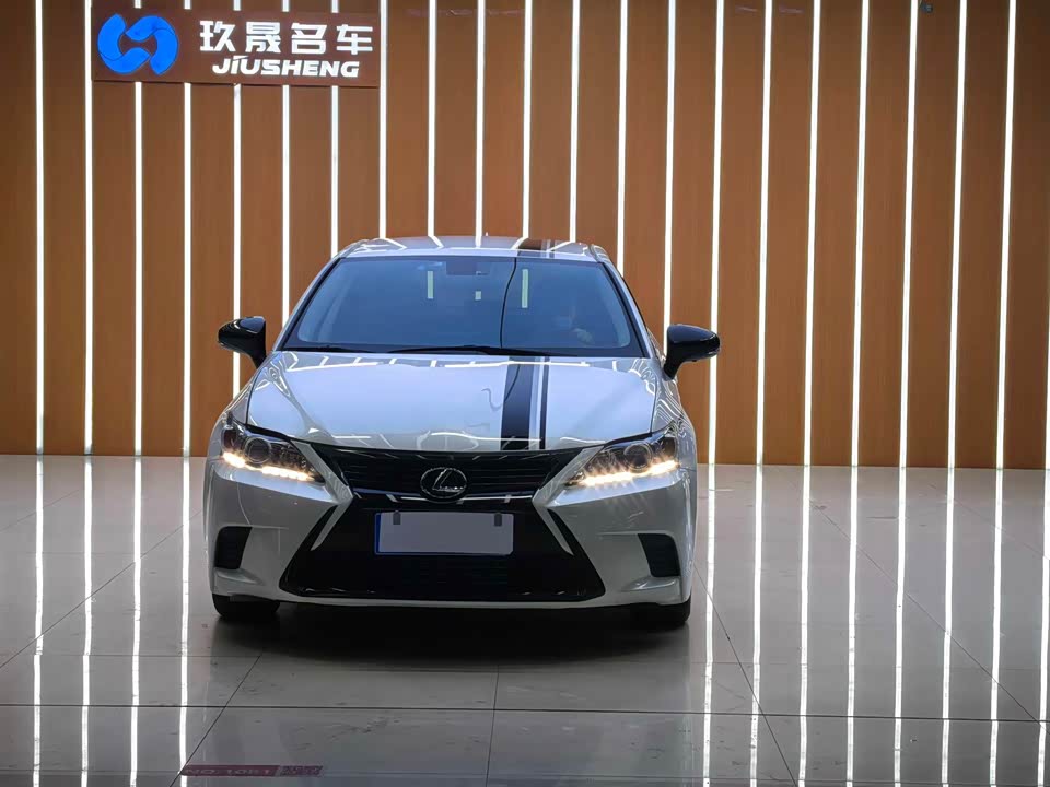 Lexus CT