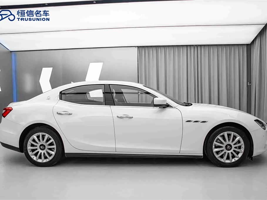 Maserati Ghibli Maserati Ghibli