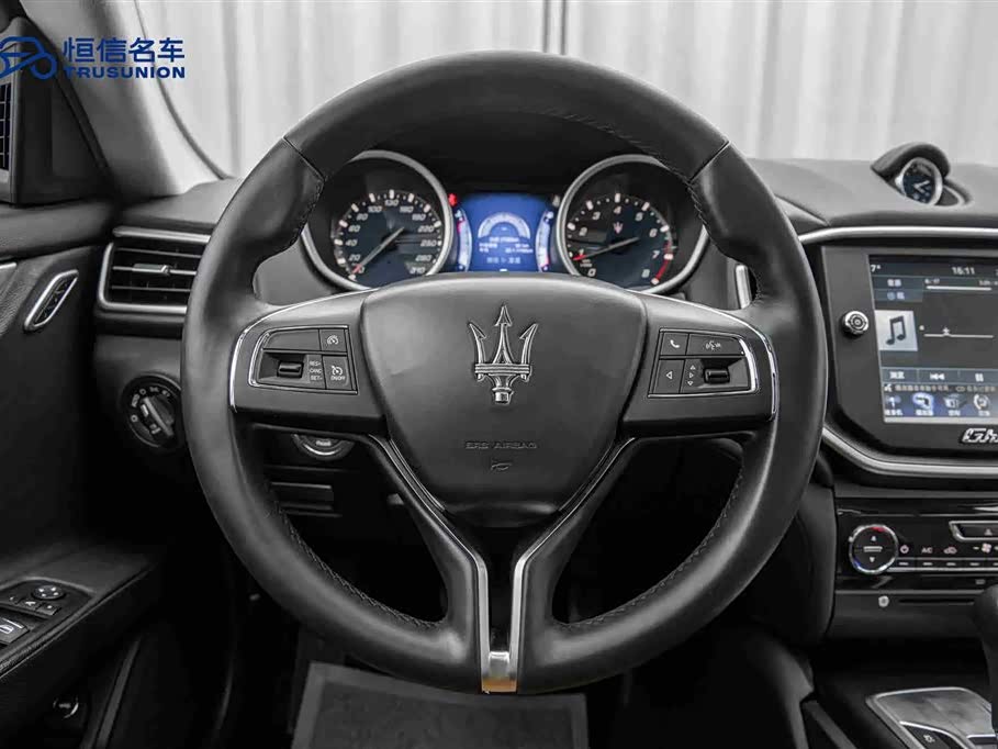 Maserati Ghibli Maserati Ghibli