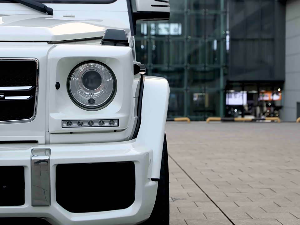 Mercedes-Benz G-class