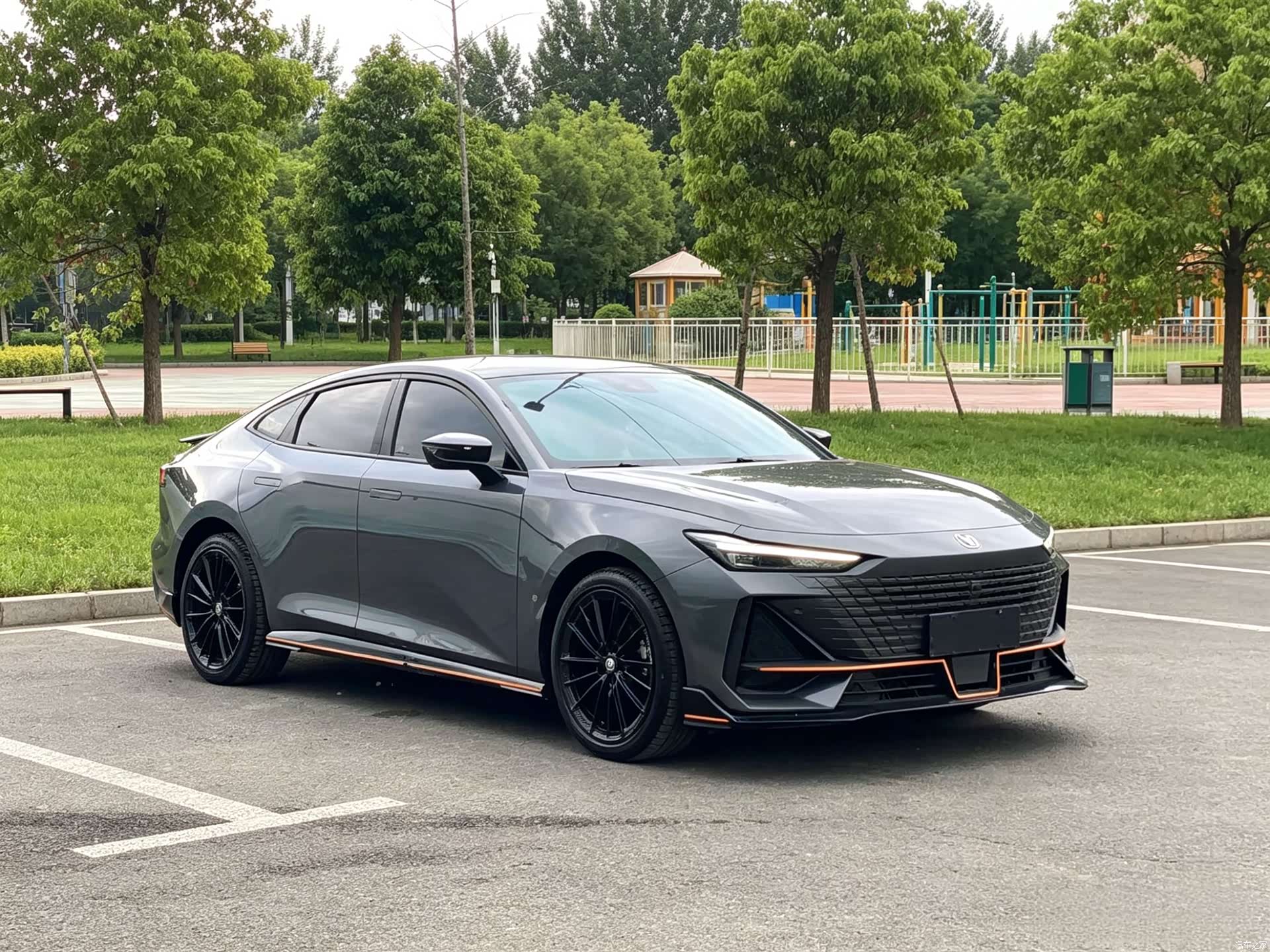 Changan UNI-V, 2022 4