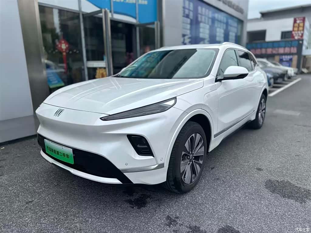 Buick E5, 2025 1
