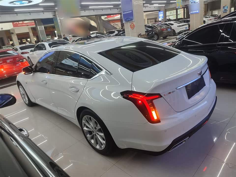 Cadillac CT5