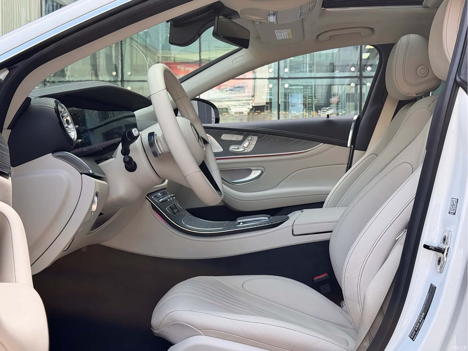 Mercedes-Benz CLS, 2022 7