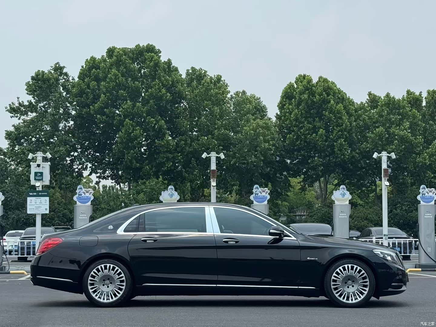 Maybach S-Class, 2016 все фото