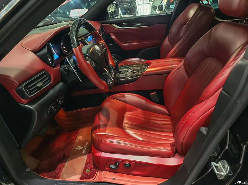 Maserati Levante, 2016 4
