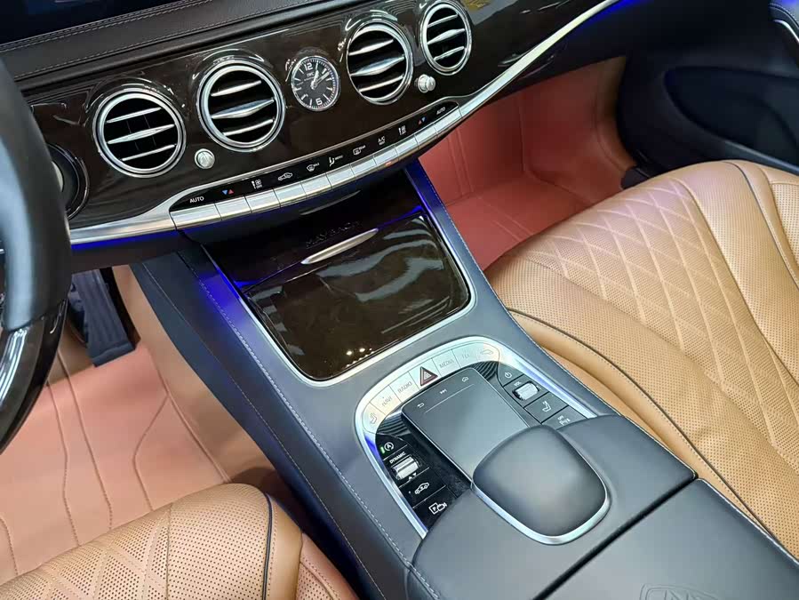 Mercedes-Benz Maybach S-Class 2020, фото 22