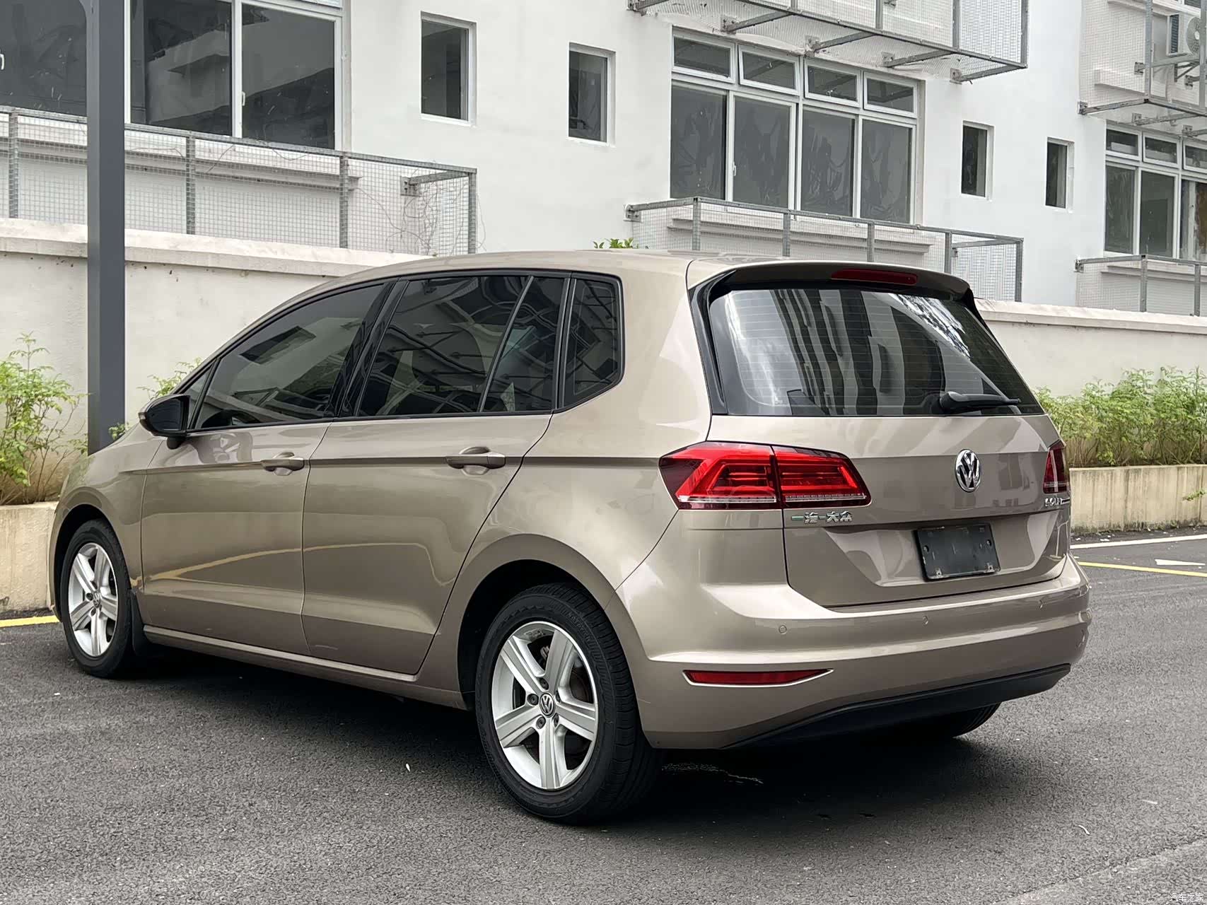 Volkswagen Golf, 2016 6