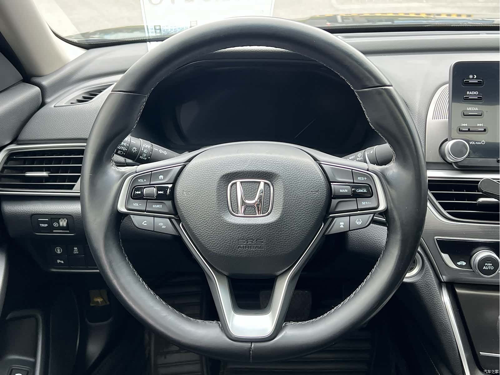 Honda Accord, 2020 11