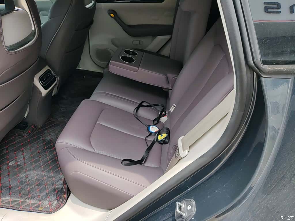 Leapmotor C11, 2023 17