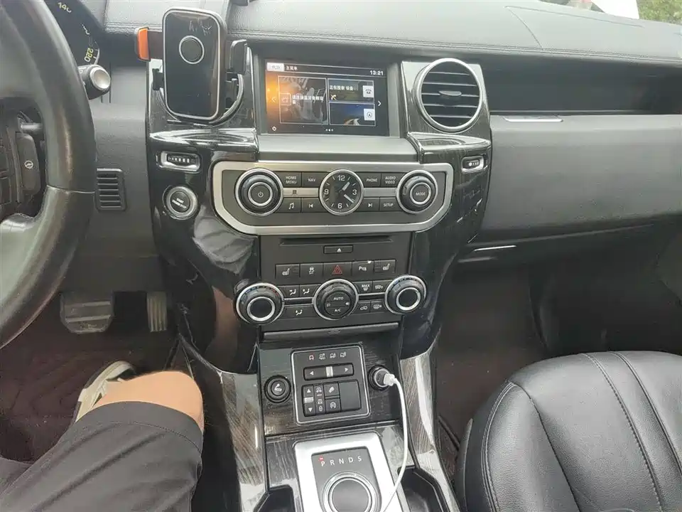 Land Rover discover