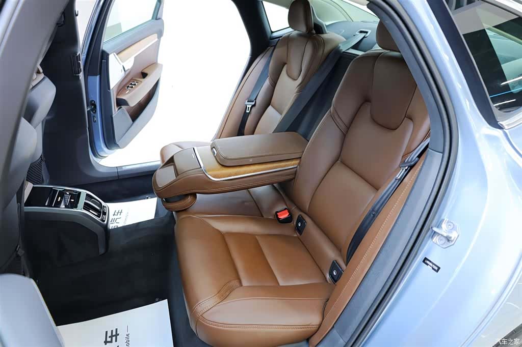 Volvo S90, 2019 29