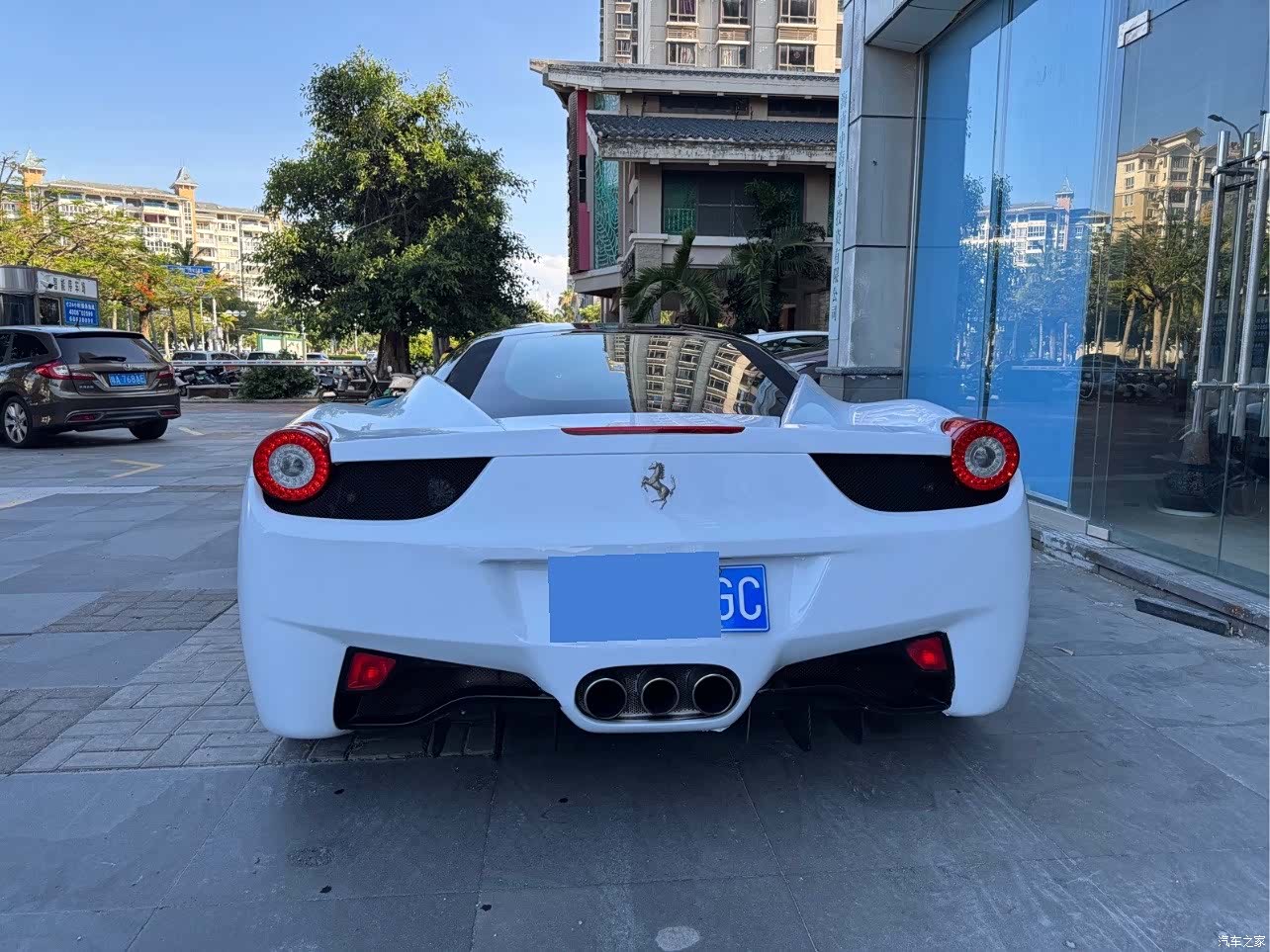 Ferrari 458, 2013 4