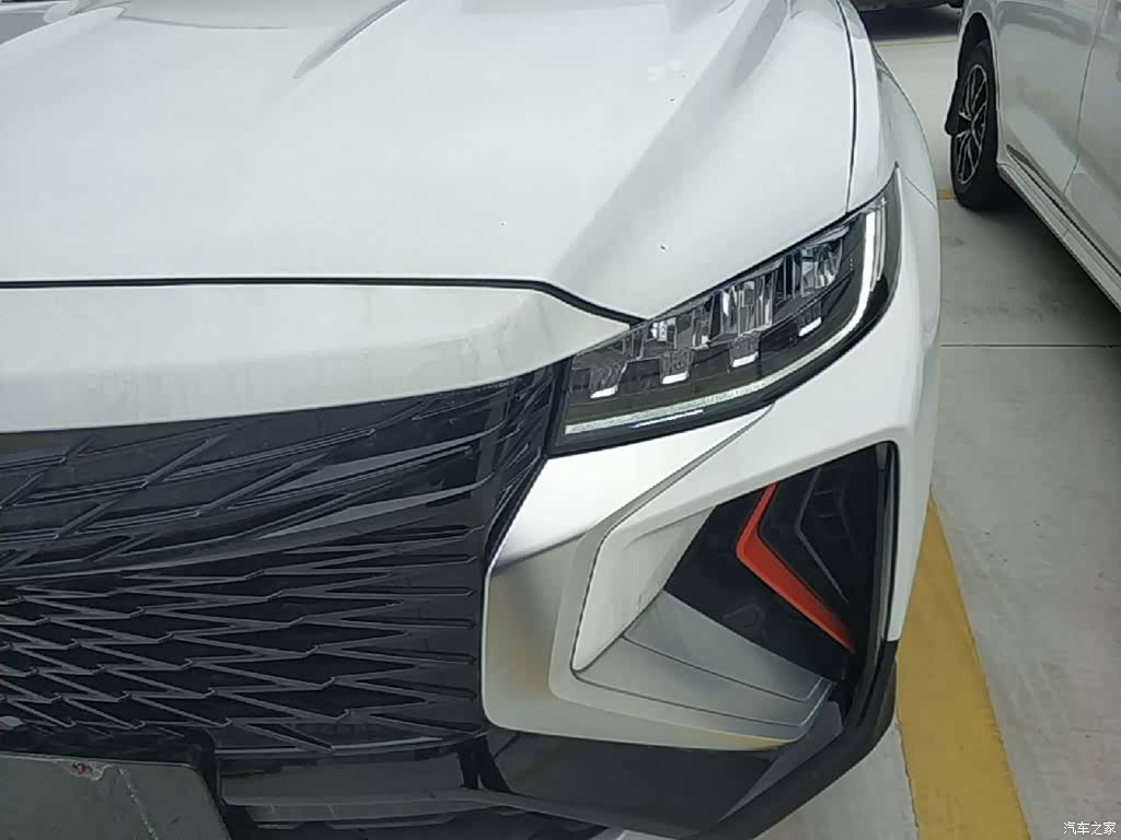 Geely Boyue, 2021 24