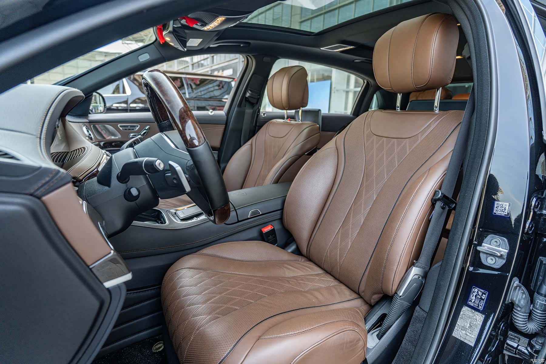 Maybach S-Class, 2020 8