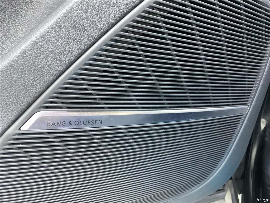 Audi Q7, 2022 23