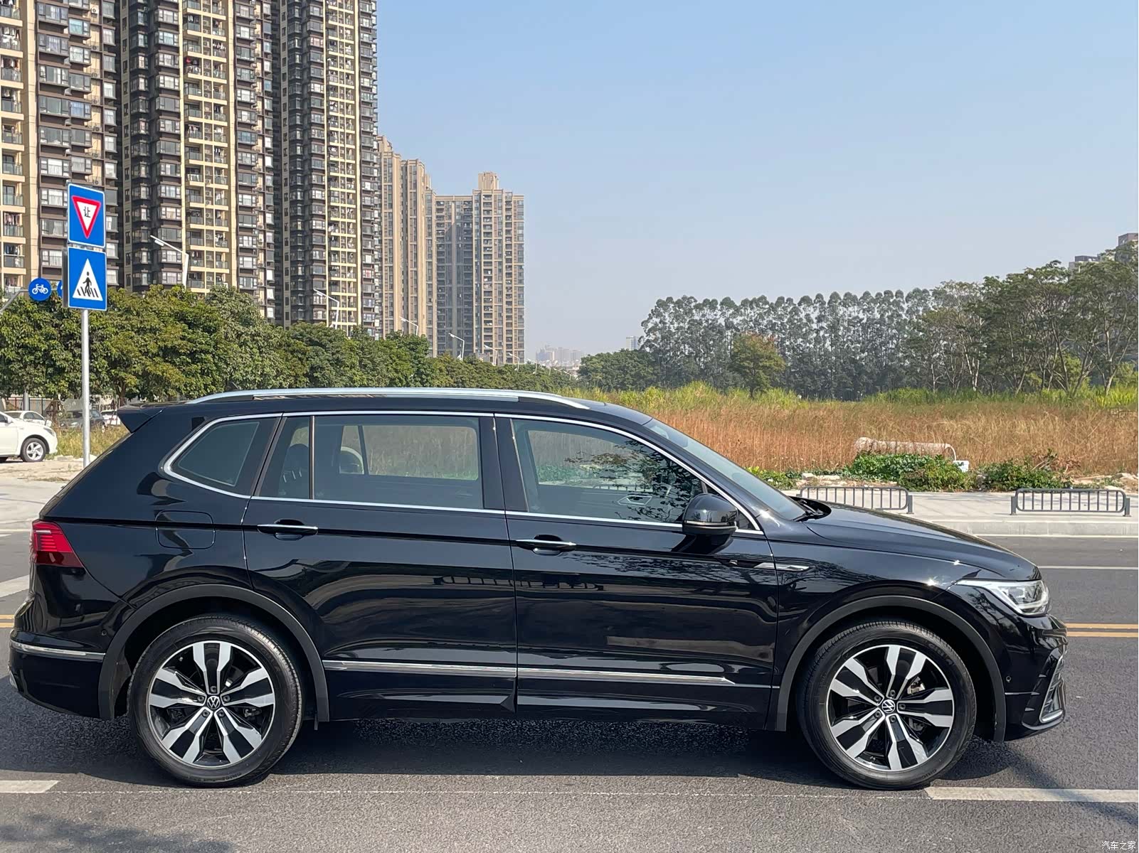 Volkswagen Tiguan L, 2021 все фото