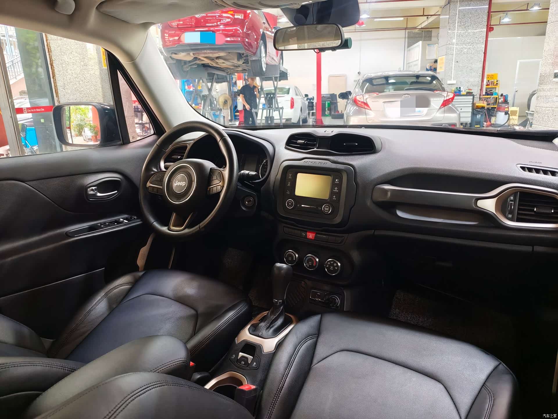 Jeep Renegade, 2016 8